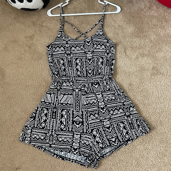 H&M Romper - Picture 3 of 5